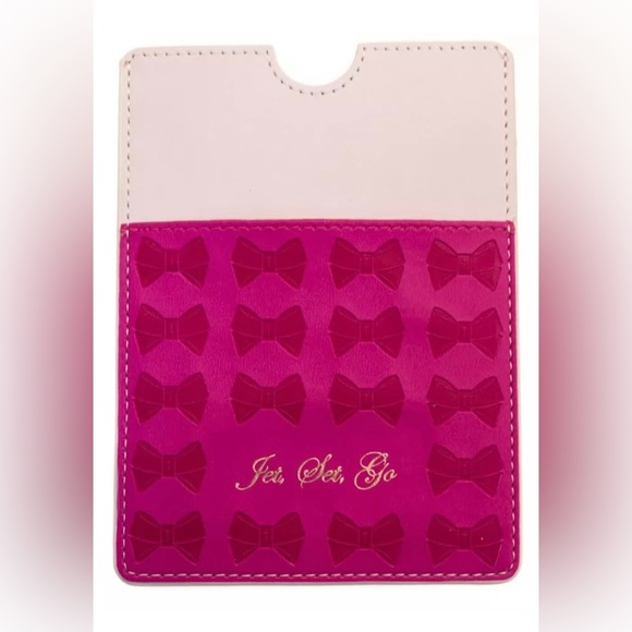 TED BAKER Citrus Bloom Passport Holder - Picture 1 of 5